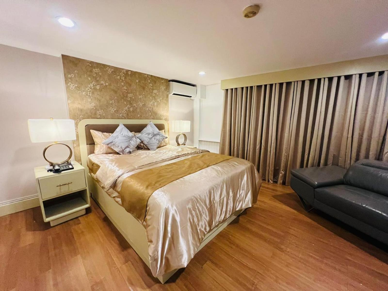 Arzo Hotel Manila Exterior photo